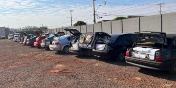 Polícia apreende veículos com contrabando avaliados em R$ 3.000.000,00