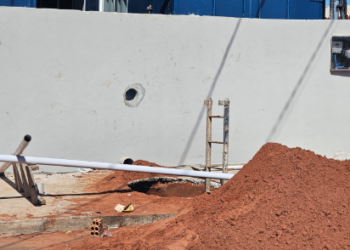 Homem morre ao ser soterrado em fossa em Ribas do Rio Pardo