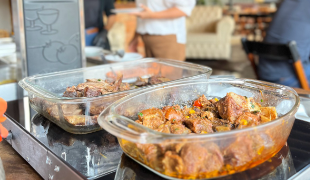 Com tempero de verdade, restaurante Praça da 7 une boa comida e telão para assistir a Copa América