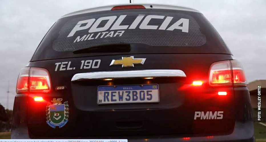 Homem dá soco na cara da mãe e da ex-esposa durante discussão em Ponta Porã