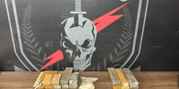 Delivery de drogas: Moto entregador é preso por tráfico de drogas enquanto fazia entregas