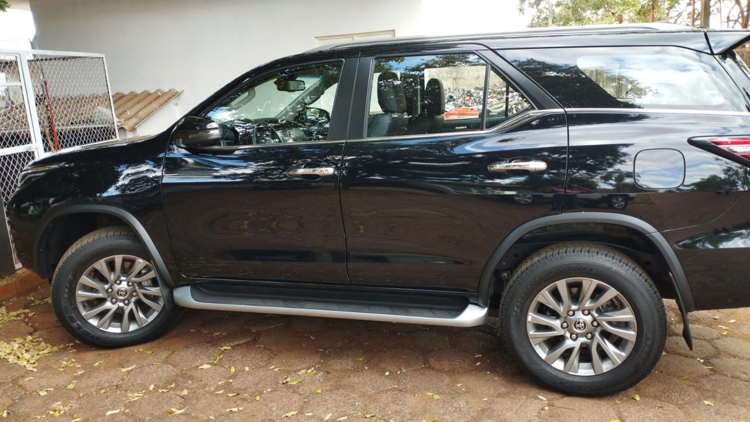 Carro avaliado em R0 mil é recuperado pela Polícia Civil
