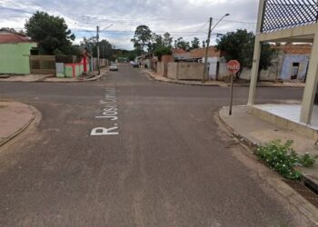 Homem é baleado nas costas por dois motociclistas no Jardim Pênfigo