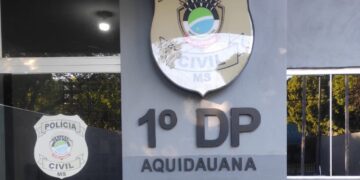 Polícia Civil apreende celular e fecha “boca de fumo” em Aquidauana