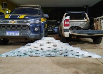 Polícia encontra mais de 50 kg de drogas dentro de Saveiro em Três Lagoas