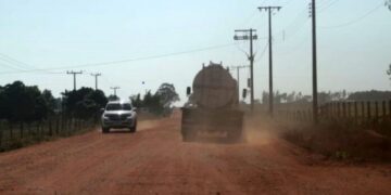 Motorista morre após bater saveiro em poste de energia em Itaquiraí