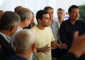 Em convenção, Podemos referenda apoio a Beto e terá 30 candidatos para disputa na Câmara  