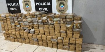 Três são presos suspeitos de tráfico de drogas e 248KG de cocaína é apreendido