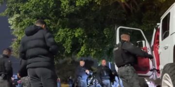 Vídeo: influencer tem carro apreendido pelo Choque e diz que estão “inventando lei”