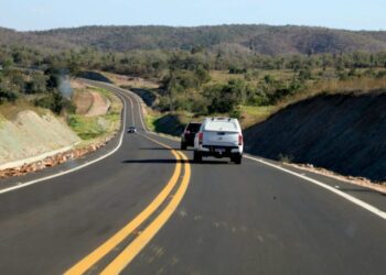 Governo inaugura Estrada do 21, Rodovia do Turismo e obras em infraestrutura e saneamento em Bonito
