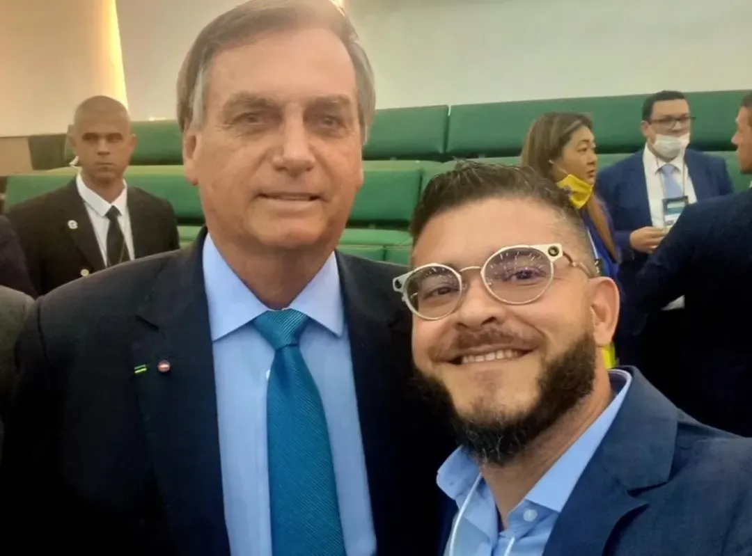+1: após acordo do PL com PSDB, pastor fica sem candidatura em Corumbá mas protege Bolsonaro 