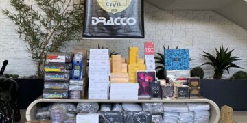 Três são presos por descaminho e prejuízo ao crime é de R0 mil