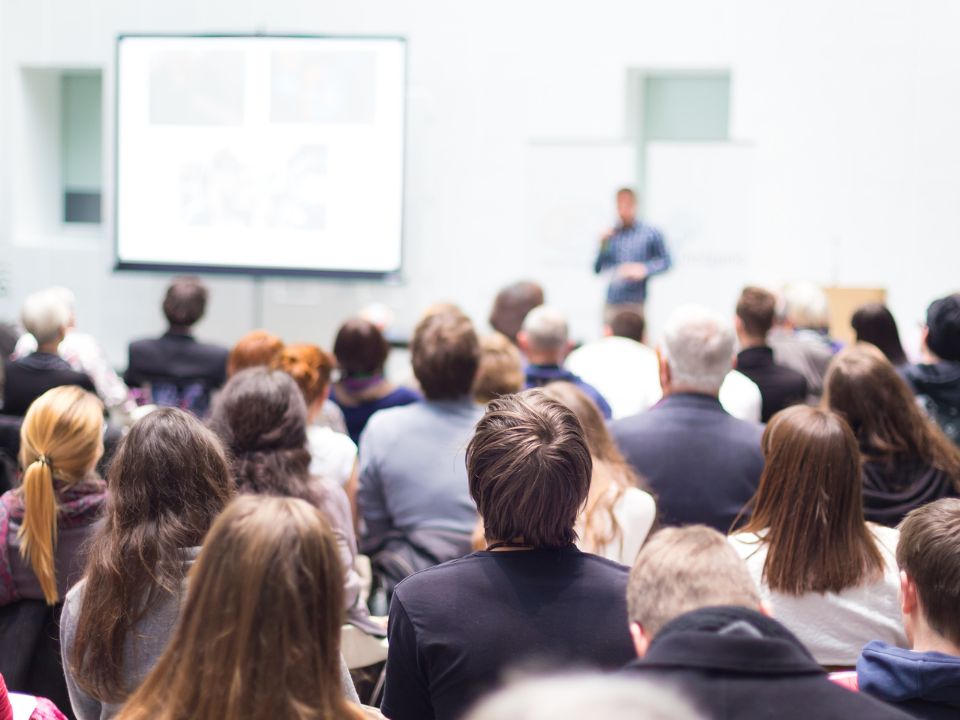 Síndico é agredido por morador durante reunião no Caiçara
