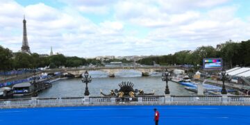 Olímpiadas de Paris: Triatlo é adiado devido à poluição do Rio Sena