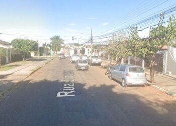 Por ciúmes, dupla espanca homem na Vila Taquarussu