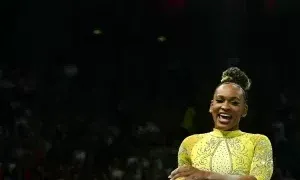 É PRATA! Rebeca voa em Paris e emociona o Brasil 