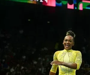 É PRATA! Rebeca voa em Paris e emociona o Brasil 