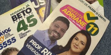 Mesmo com frio campanhas agitam Capital e candidatos disputam a atenção do eleitor 