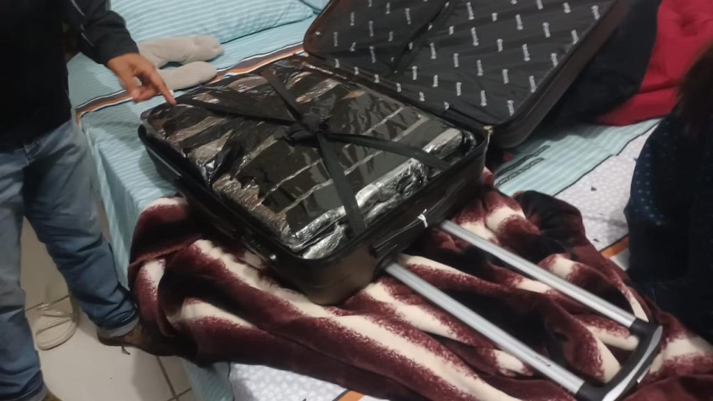 Duas mulheres são presas com mais de 60kg de substância análoga a maconha em Tacuru