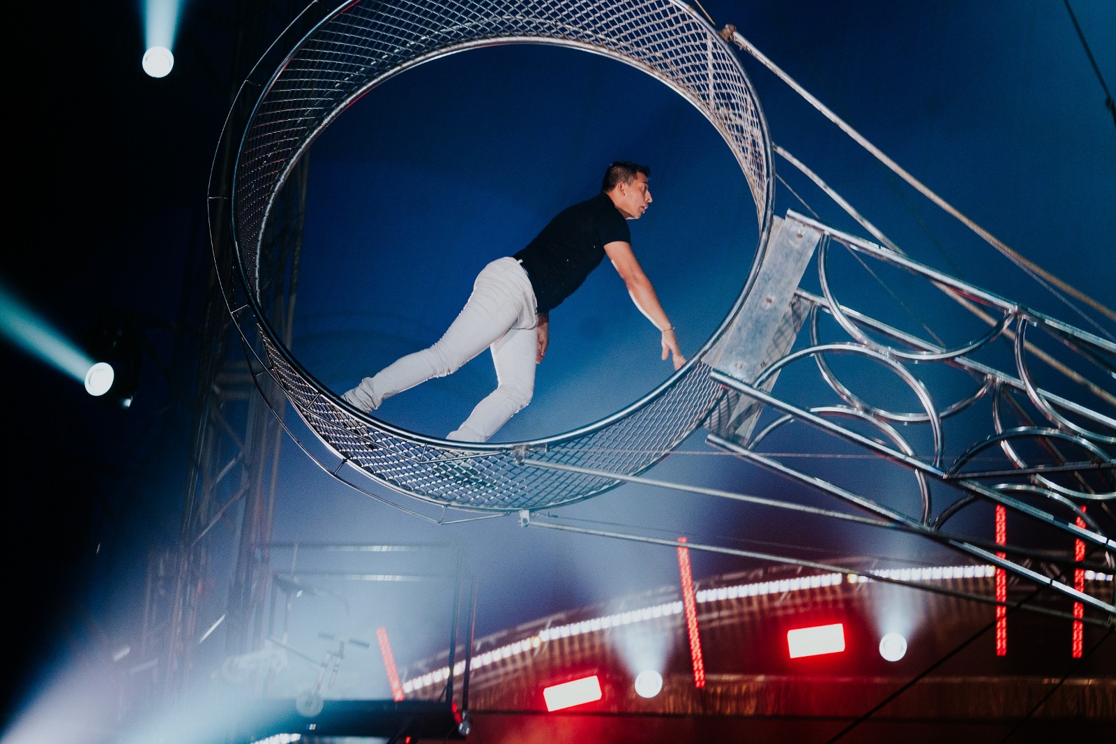 Nesta quarta-feira Le Cirque recebe crianças de ação social para noite de diversão