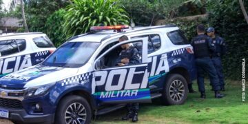 Passageiro ataca e ameaça motorista de aplicativo com arma na cabeça na Vila da Base Aérea