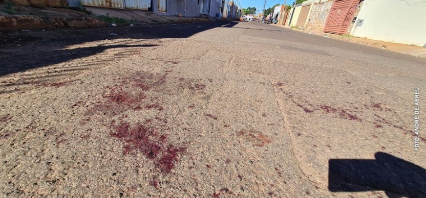 Jovem foi baleado na perna, nádegas e abdômen no Aero Rancho