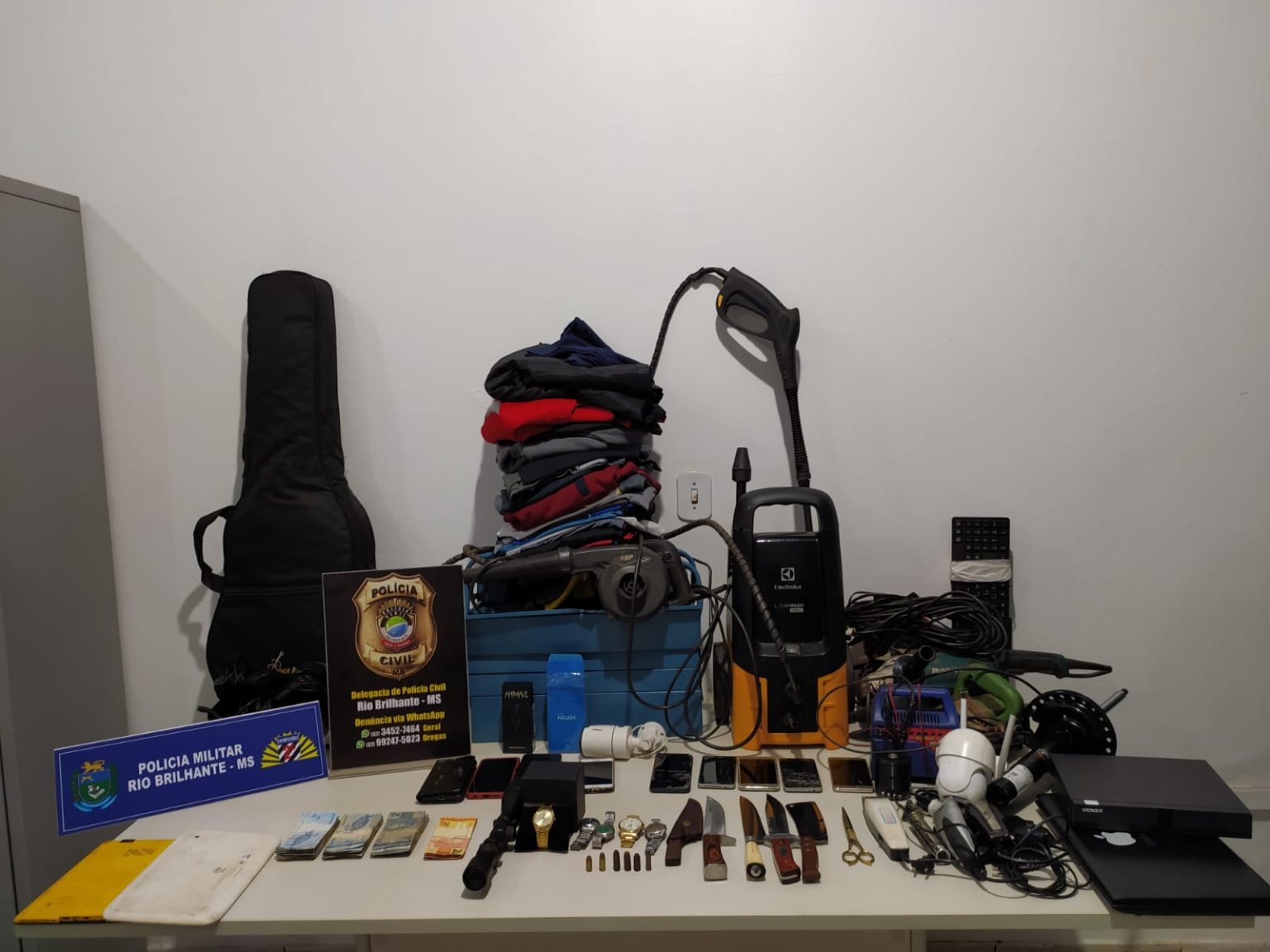 Três são presos por furto qualificado, receptação e porte ilegal de arma de fogo em Rio Brilhante