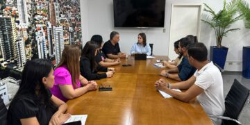 Prefeitura anuncia convocação de  487 professores de concurso e concessão de promoções à categoria