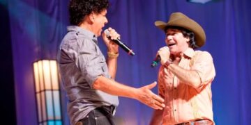 Com modão sertanejo, Teodoro e Sampaio, e João Haroldo e Betinho encerram Festival de Inverno em grande estilo
