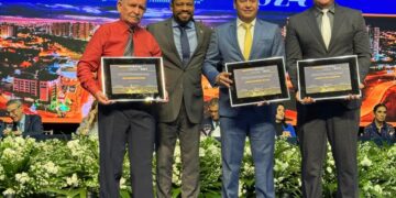 Professor Riverton homenageia com ‘Título Cidadão Campo-grandense’, pessoas que adotaram a Capital como lar