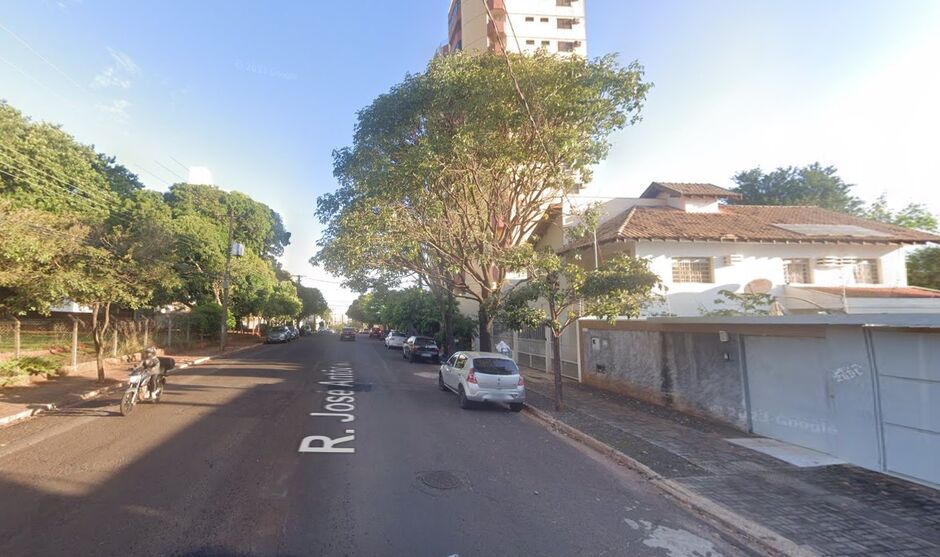 Idoso é encontrado morto enrolado em coberta em Campo Grande