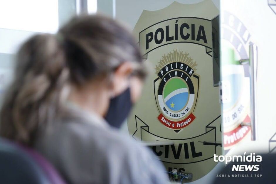 Mulher é agredida a socos, chutes e com mordidas no rosto por esposo em Dourados