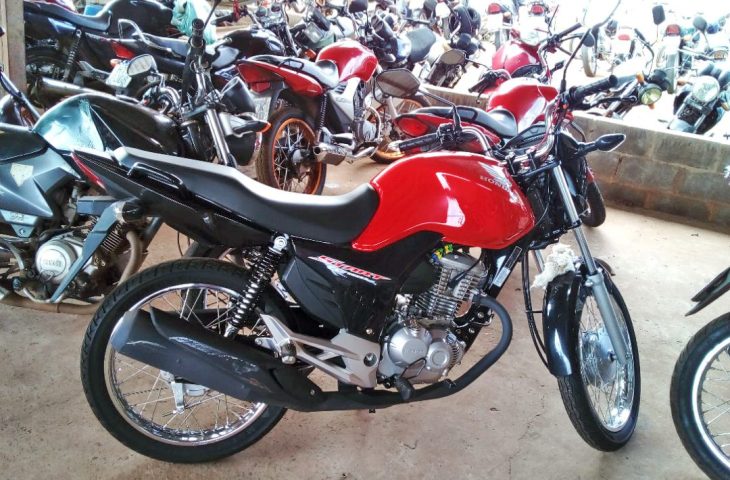 Leilão do Detran de MS tem moto 2024 e até ônibus