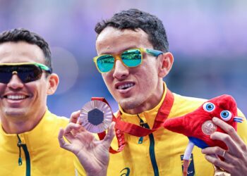 Bolsista de MS, Yeltsin Jacques conquista bronze na Paralimpíada de Paris