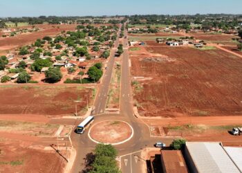 Governo de MS conclui pavimentação de avenida e investe em infraestrutura em cidades do interior
