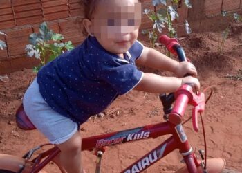 Motociclista que empinou matou criança de 2 anos já foi flagrado 2 vezes dirigindo bêbado