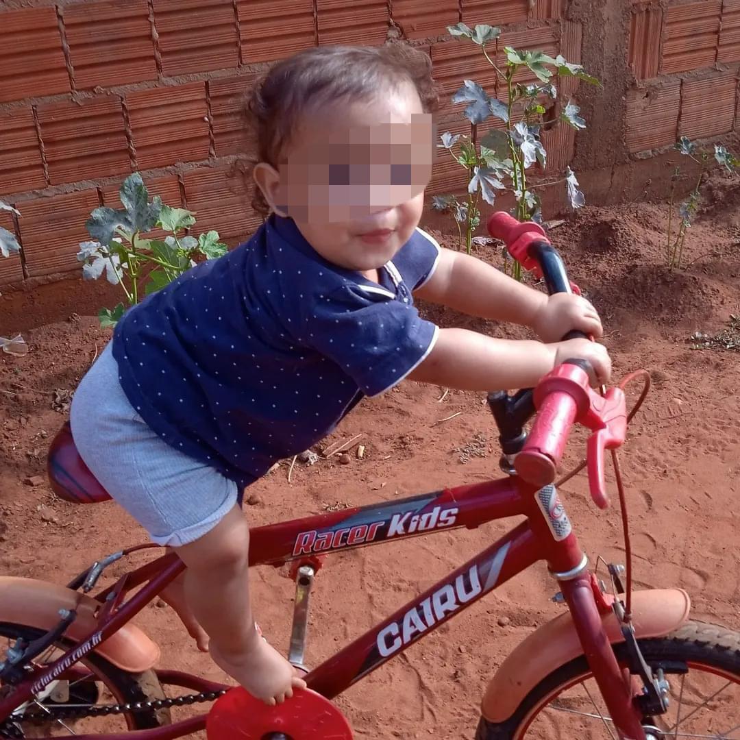 Motociclista que empinou matou criança de 2 anos já foi flagrado 2 vezes dirigindo bêbado