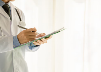 Confira a escala médica de plantão nas UPAs e CRSs nesta segunda-feira