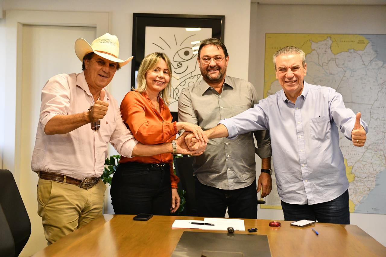 A ação de Paulo Corrêa assegura que Água Clara receba um Centro Integrado Sesi Senai com investimento de R0 milhões.