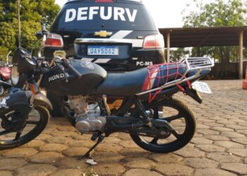 Polícia Civil apreende motocicleta com sinais identificadores adulterados, em Campo Grande