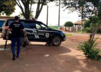 Dois foragidos são presos por tentativa de homicídio em Aral Moreira