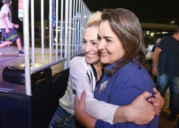 Prefeita Adriane Lopes reafirma compromisso com gestão participativa e colaboração com conselhos