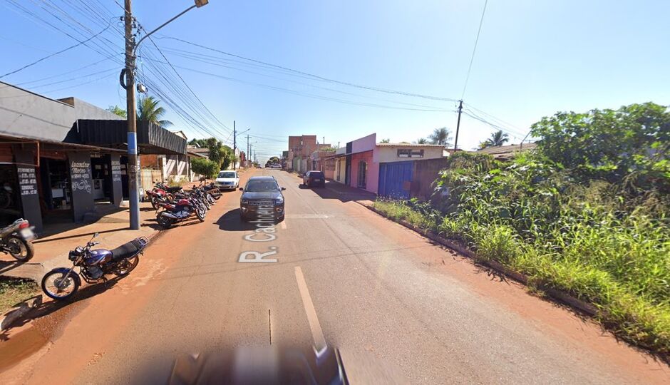 Jovem é baleado após investigar barulho em frente de casa no Caiobá