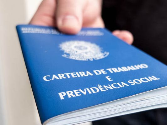 Funsat anuncia 2.210 vagas de emprego em 192 áreas diferentes nesta quinta-feira (26)