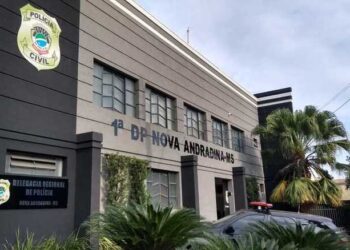 Homem é agredido pelo sogro após não deixar filho dormir na casa dos avós