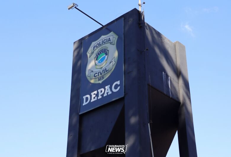 Mulher morre atropelada por ambulância na BR-463