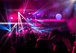 Amigos são agredidos por segurança em boate LGBTQIAP+ no centro da Capital