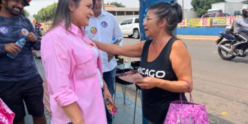 Prefeita Adriane realiza caminhada no Imbirussu e enfatiza avanços e projetos futuros