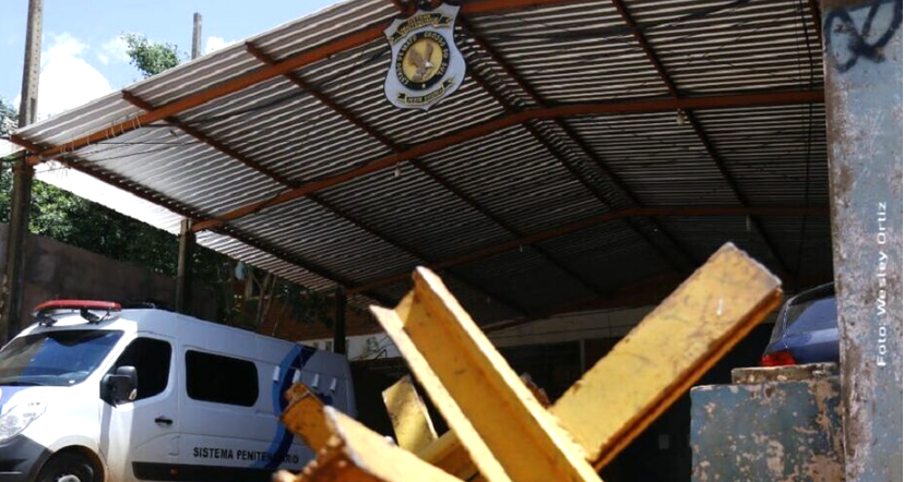 Detento sofre queimaduras de segundo grau após ataque com água quente em presídio de Campo Grande