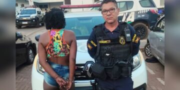 Mulher é detida após assaltar e agredir idoso na região central de Campo Grande